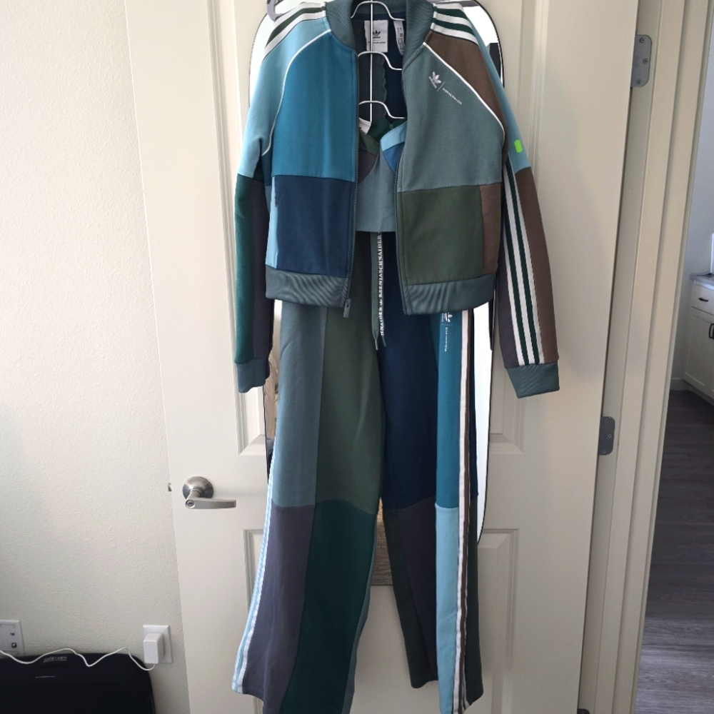 Adidas Tracksuit, Medium, Multicolor